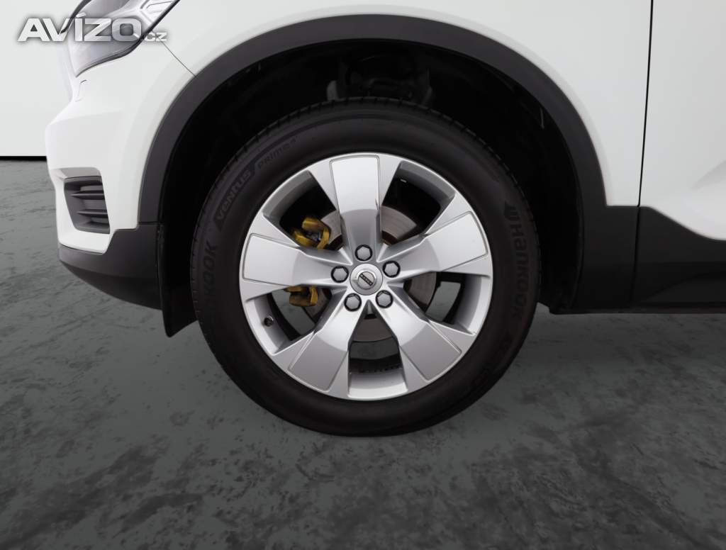 Foto inzerátu Volvo XC40 T3