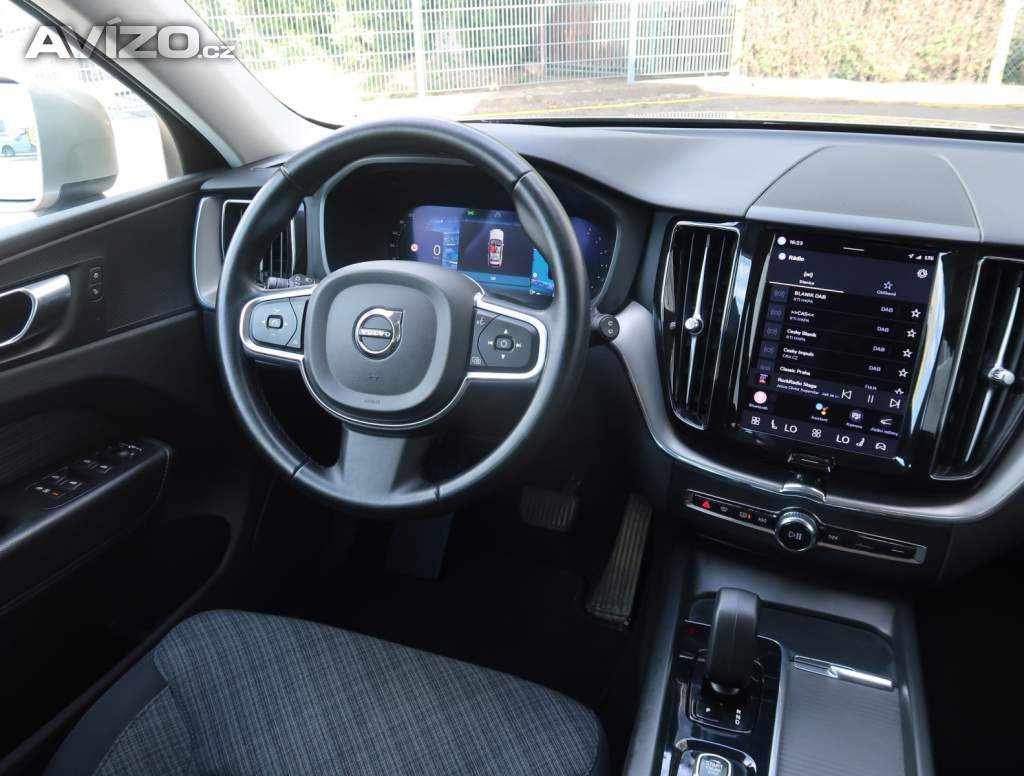 Foto inzerátu Volvo XC60 B4 AWD