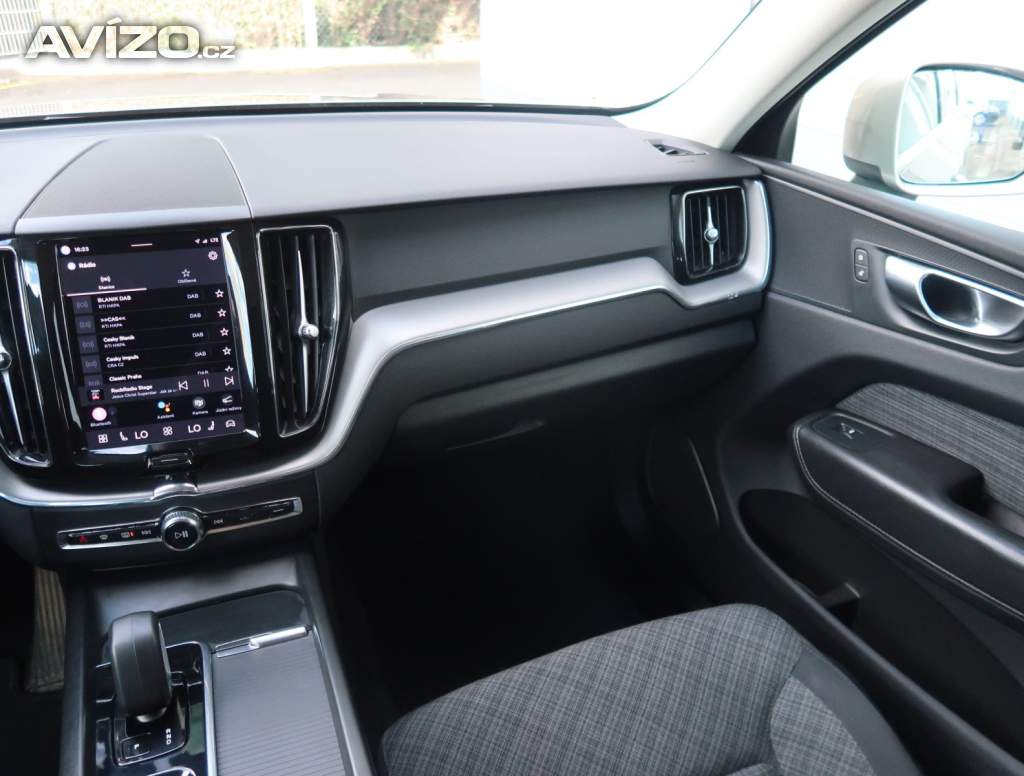 Foto inzerátu Volvo XC60 B4 AWD