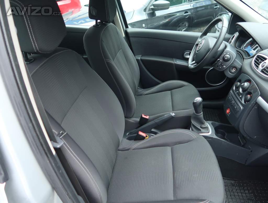 Foto inzerátu Renault Clio 1.2 16V