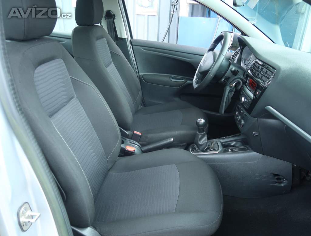 Foto inzerátu Peugeot 301 1.2 VTi