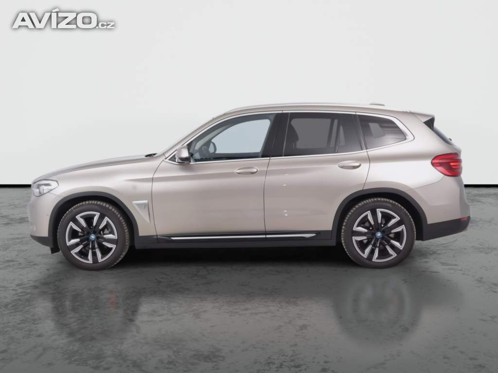 Foto inzerátu BMW iX3 80 kWh