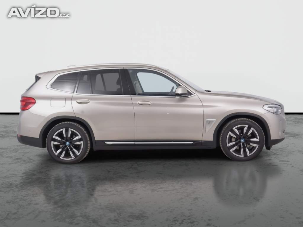 Foto inzerátu BMW iX3 80 kWh