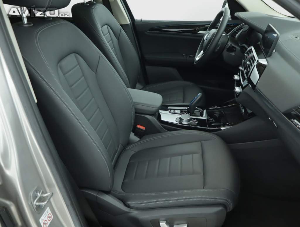 Foto inzerátu BMW iX3 80 kWh