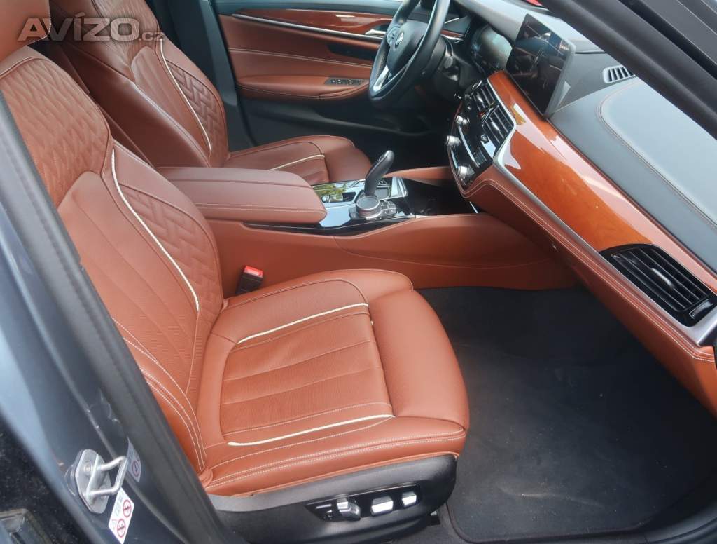 Foto inzerátu BMW 5 530e xDrive