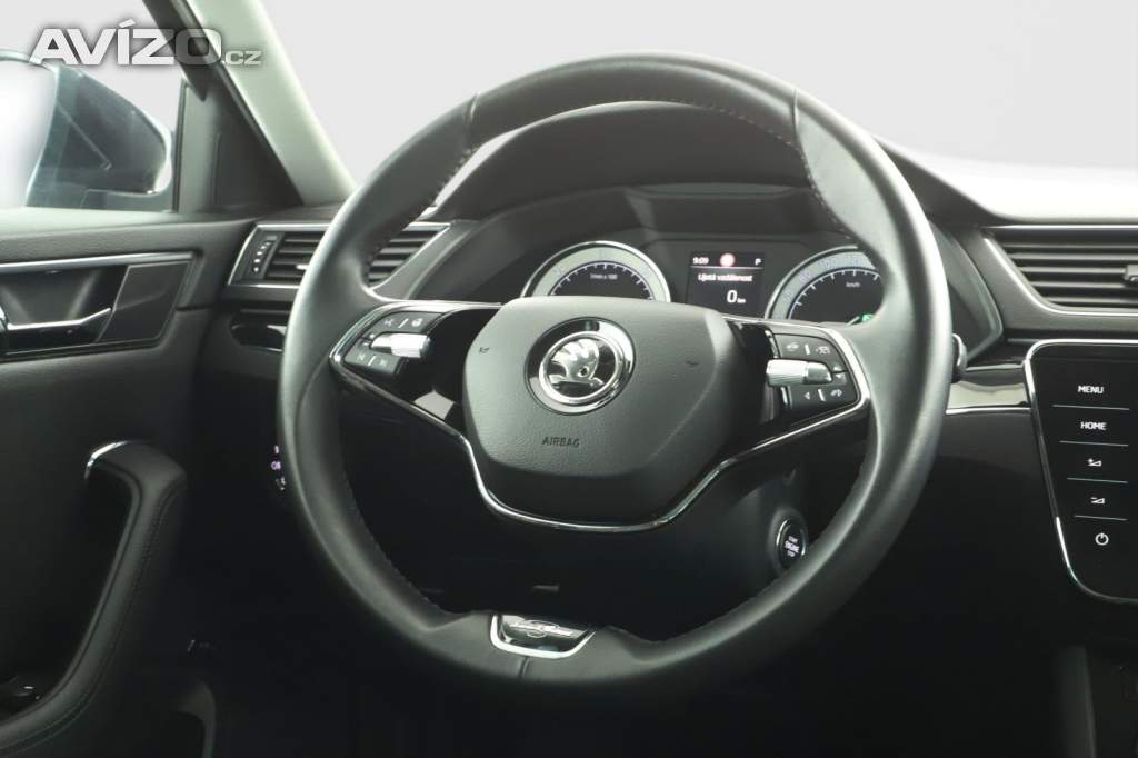 Foto inzerátu Skoda Superb 2.0 TDI