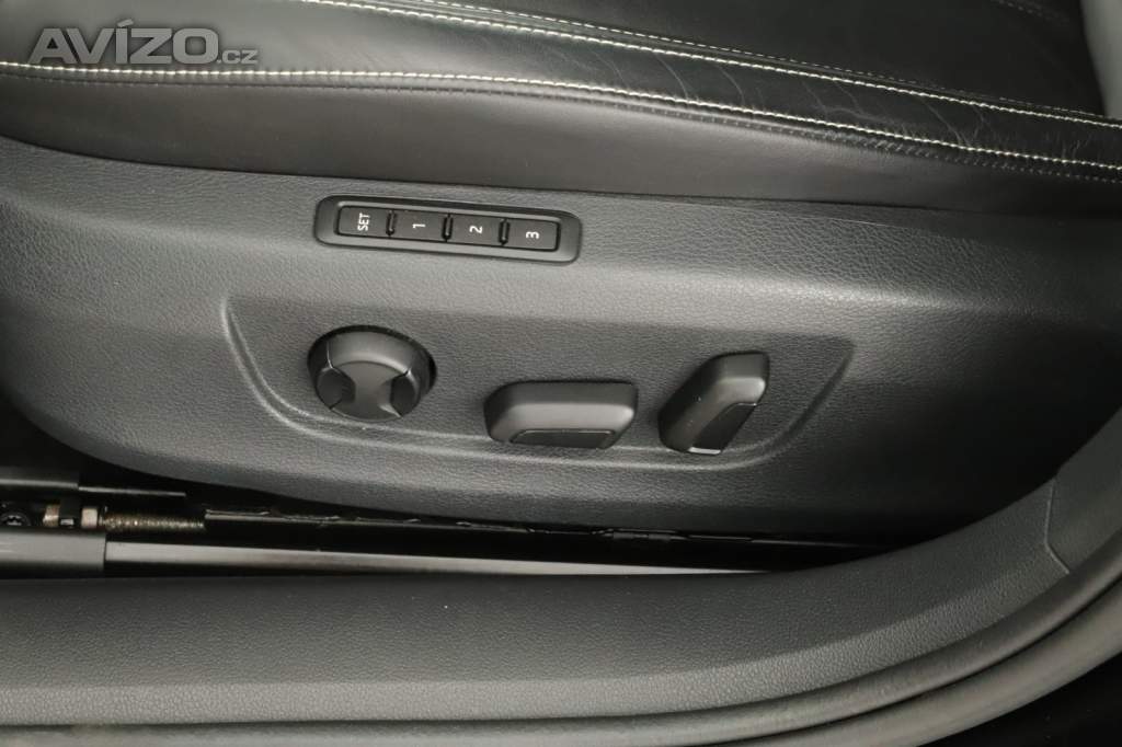 Foto inzerátu Skoda Superb 2.0 TDI