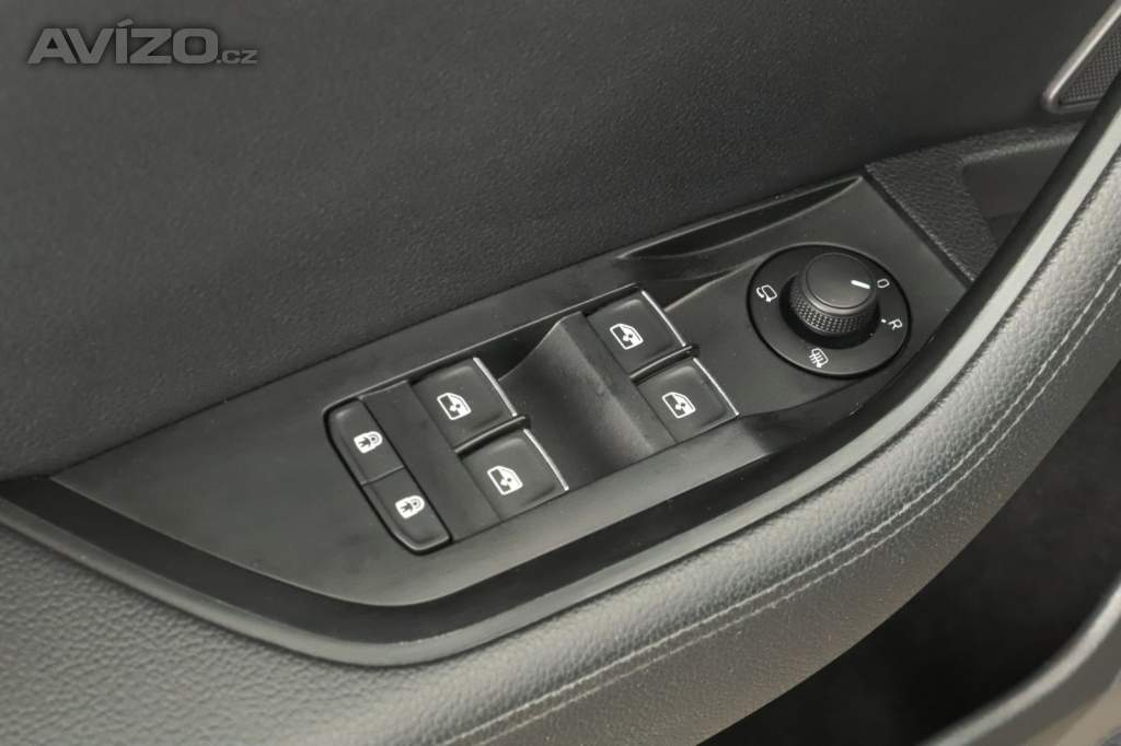 Foto inzerátu Skoda Superb 2.0 TDI