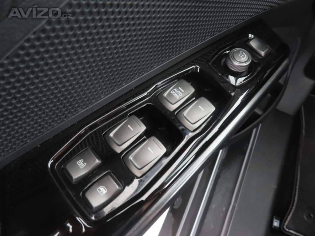 Foto inzerátu SsangYong Tivoli Grand 1.5 T-GDI