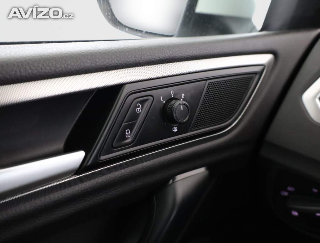 Foto inzerátu VW Golf Sportsvan 1.0 TSI