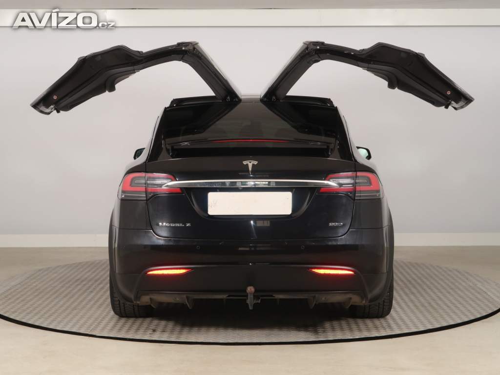 Foto inzerátu Tesla Model X 90D