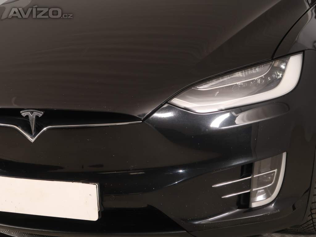 Foto inzerátu Tesla Model X 90D