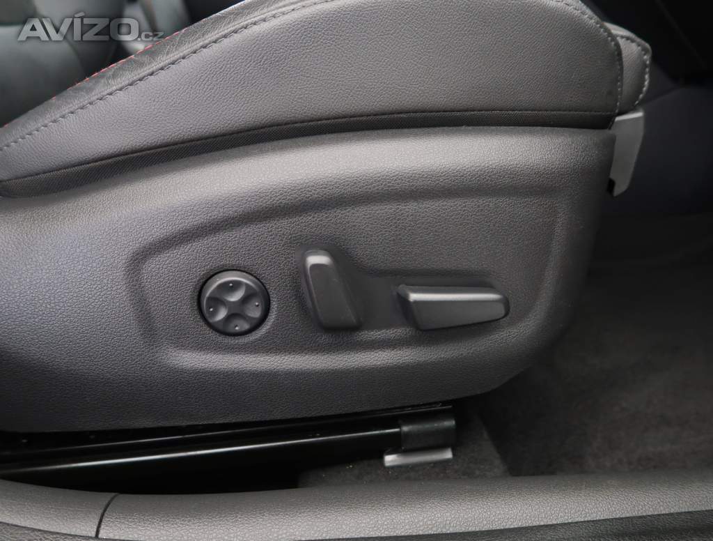Foto inzerátu Hyundai i30 1.5 T-GDI MHEV