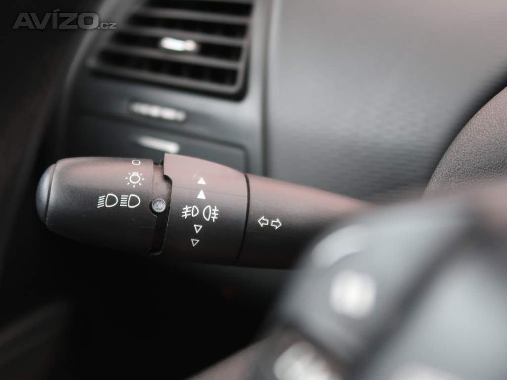 Foto inzerátu Citroen C4 1.4 16V