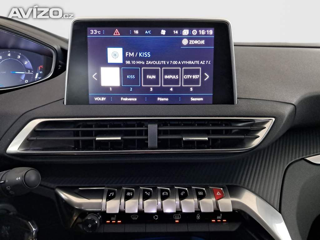 Foto inzerátu Peugeot 3008 1.2 PureTech