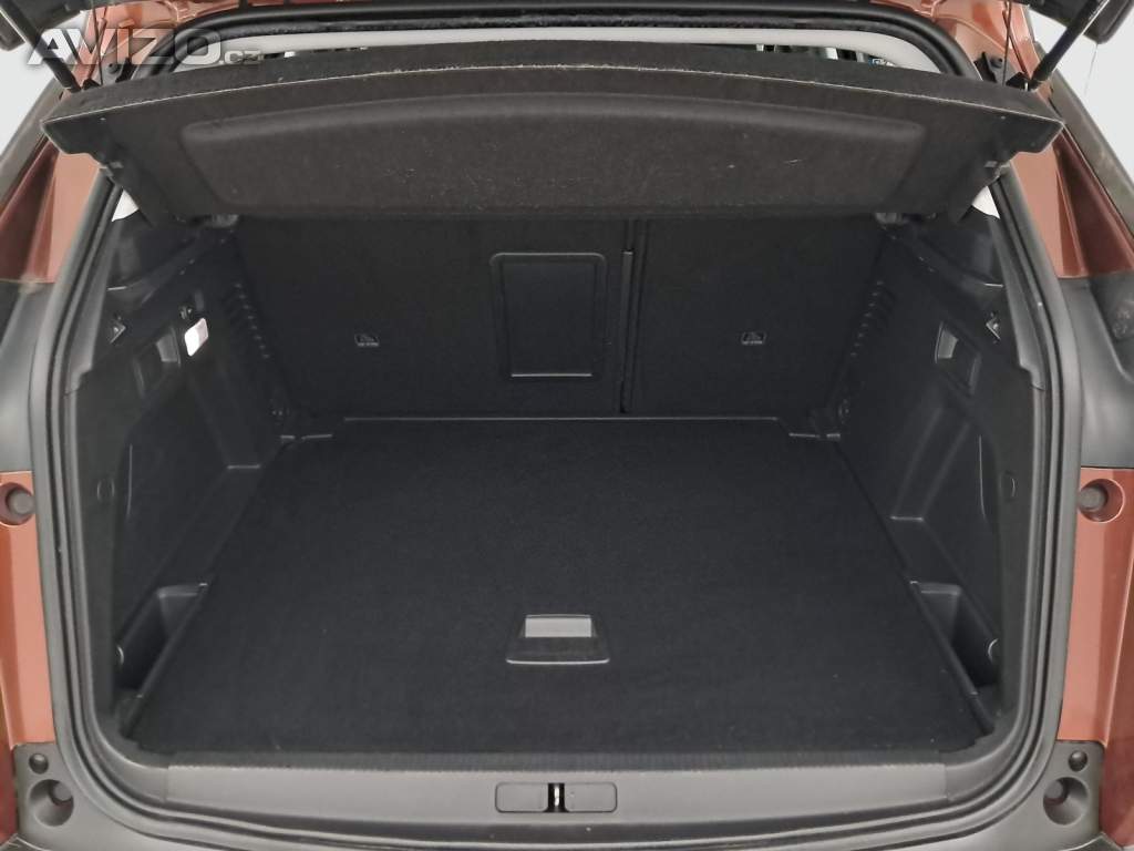 Foto inzerátu Peugeot 3008 1.2 PureTech