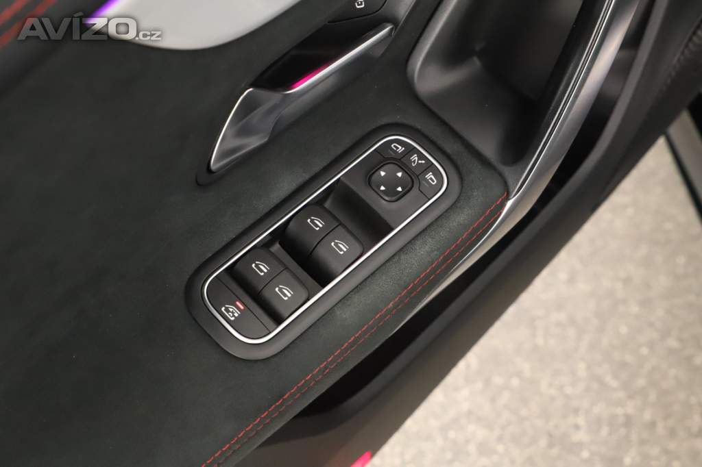 Foto inzerátu Mercedes CLA 250 e