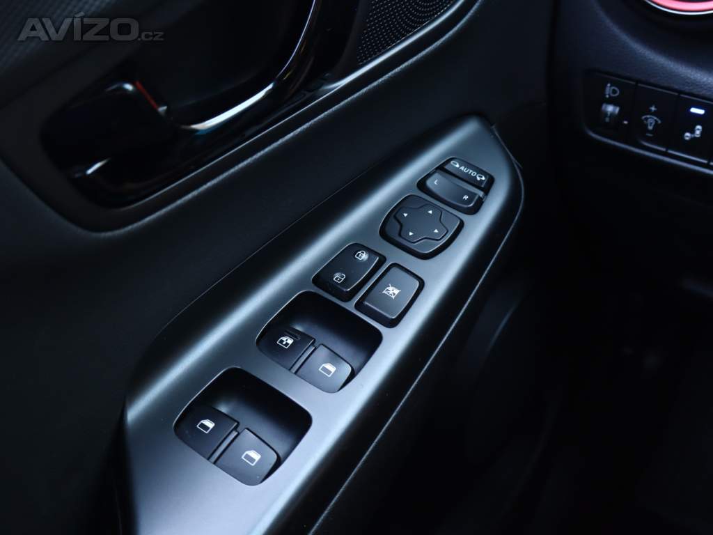 Foto inzerátu Hyundai Kona 1.0 T-GDI