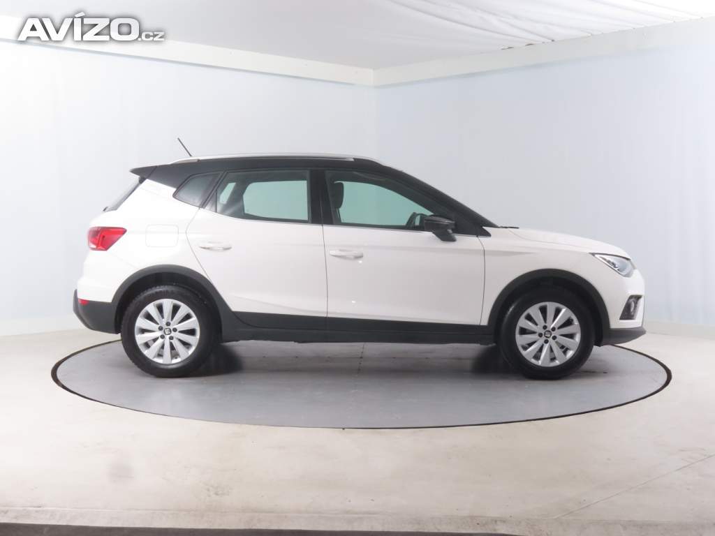 Foto inzerátu Seat Arona 1.0 TSI