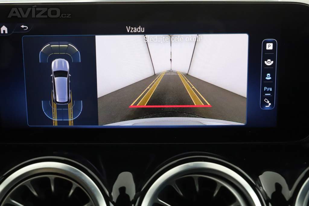 Foto inzerátu Mercedes GLB GLB 200 d 4MATIC