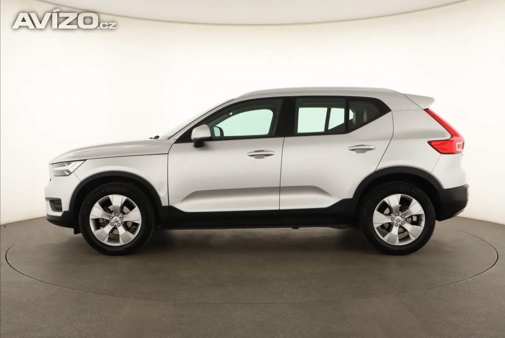 Foto inzerátu Volvo XC40 T3