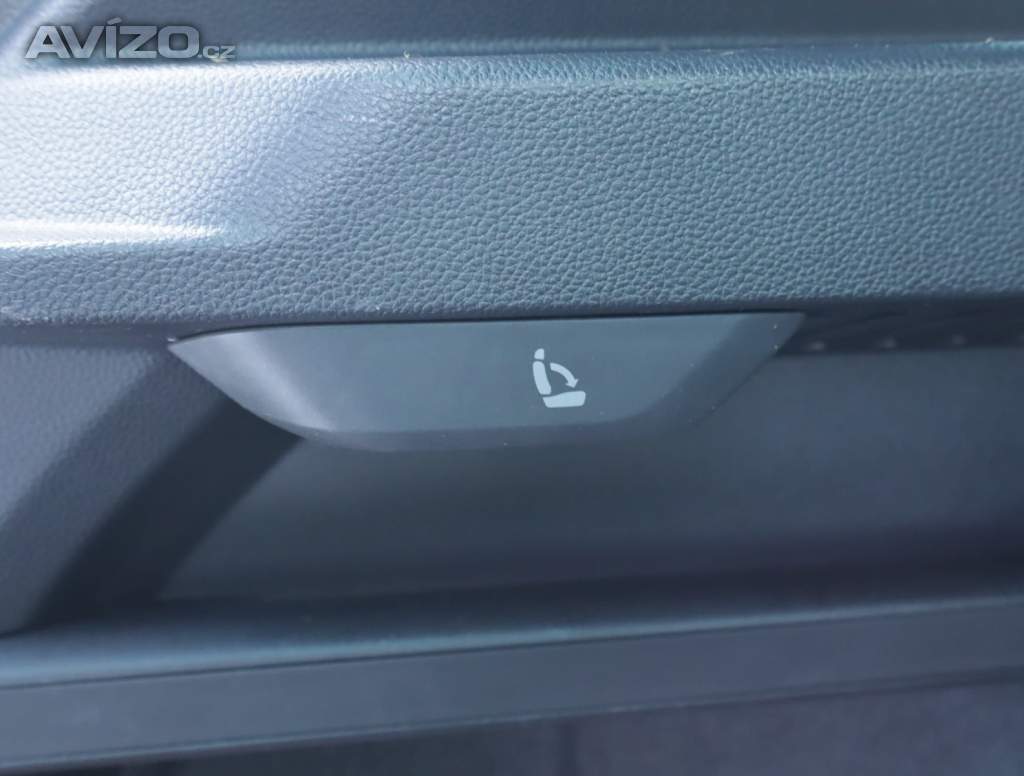 Foto inzerátu Skoda Karoq 2.0 TDI
