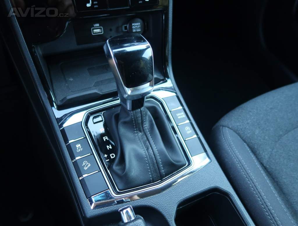 Foto inzerátu SsangYong Korando 1.5 T-GDI