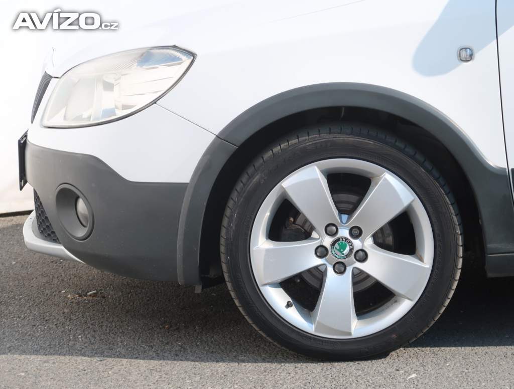 Foto inzerátu Skoda Roomster 1.2 TSI