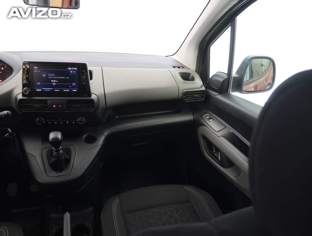 Foto inzerátu Peugeot Rifter 1.2 PureTech