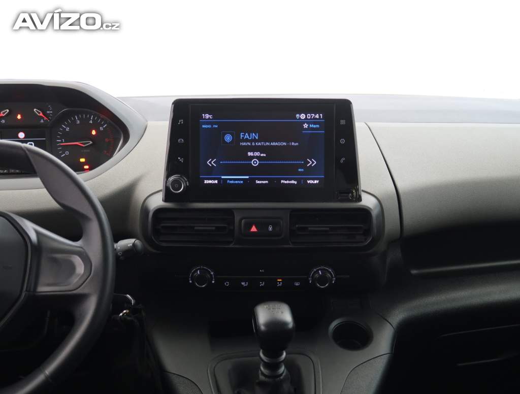 Foto inzerátu Peugeot Rifter 1.2 PureTech