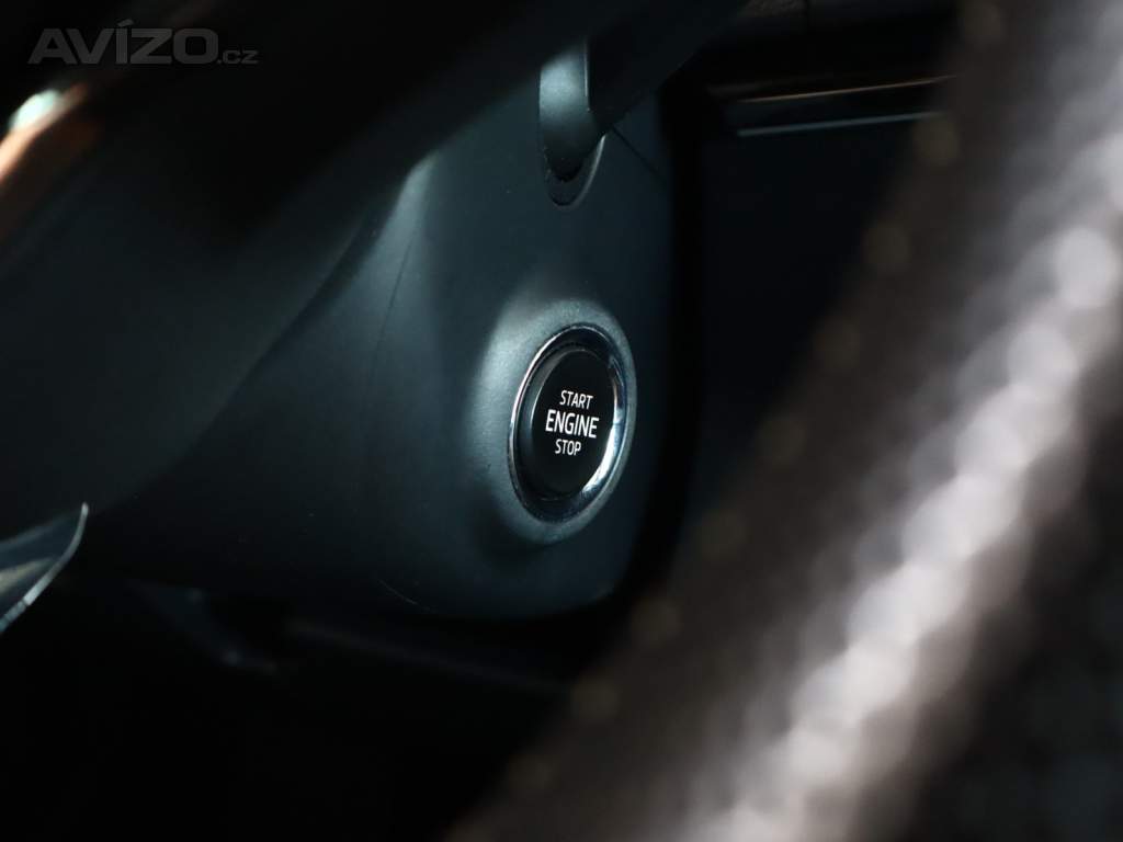 Foto inzerátu Skoda Karoq 1.5 TSI