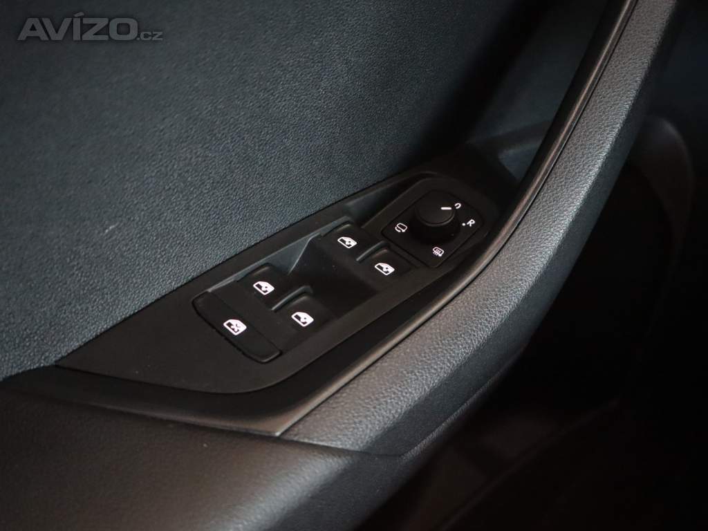 Foto inzerátu Skoda Karoq 1.5 TSI