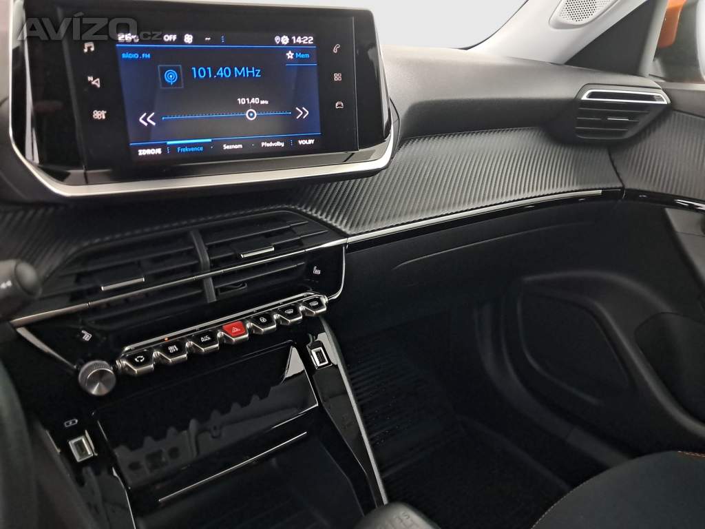 Foto inzerátu Peugeot 2008 1.2 PureTech