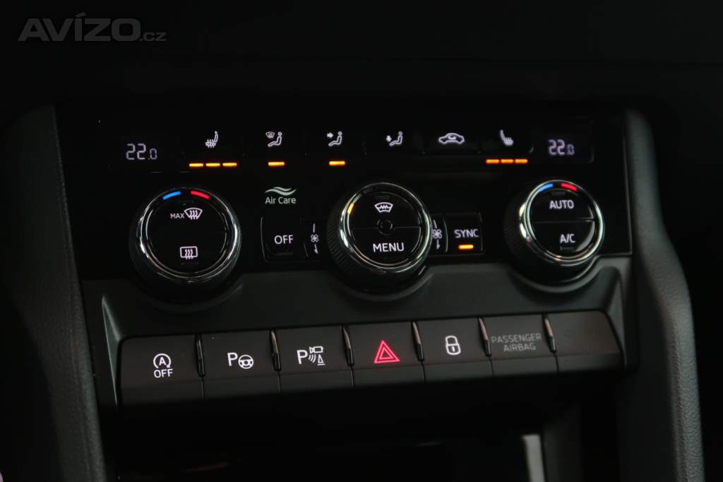 Foto inzerátu Skoda Karoq 2.0 TDI