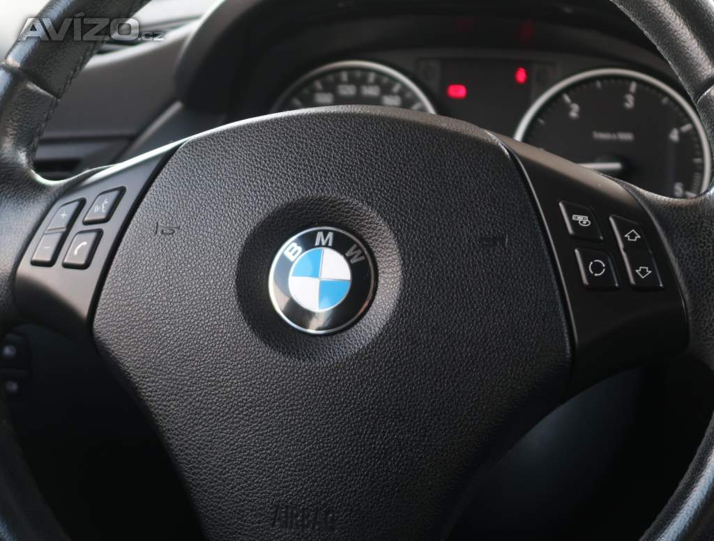 Foto inzerátu BMW X1 xDrive18d