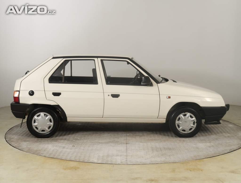 Foto inzerátu Skoda Favorit 1.3 135