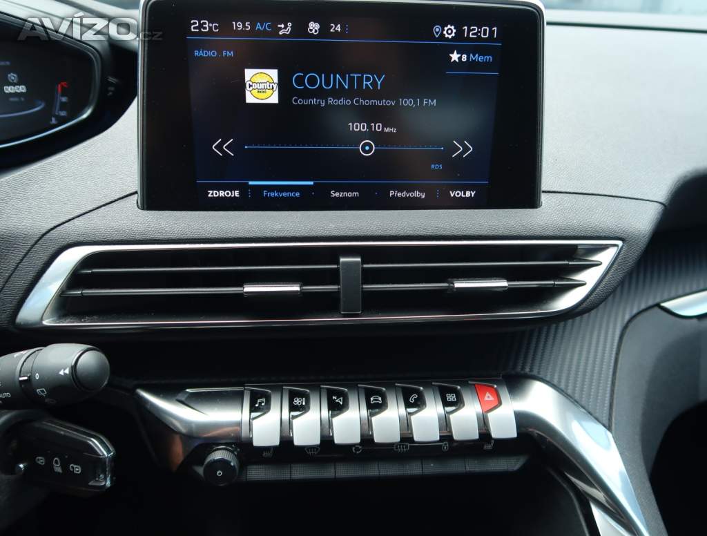 Foto inzerátu Peugeot 3008 1.2 PureTech