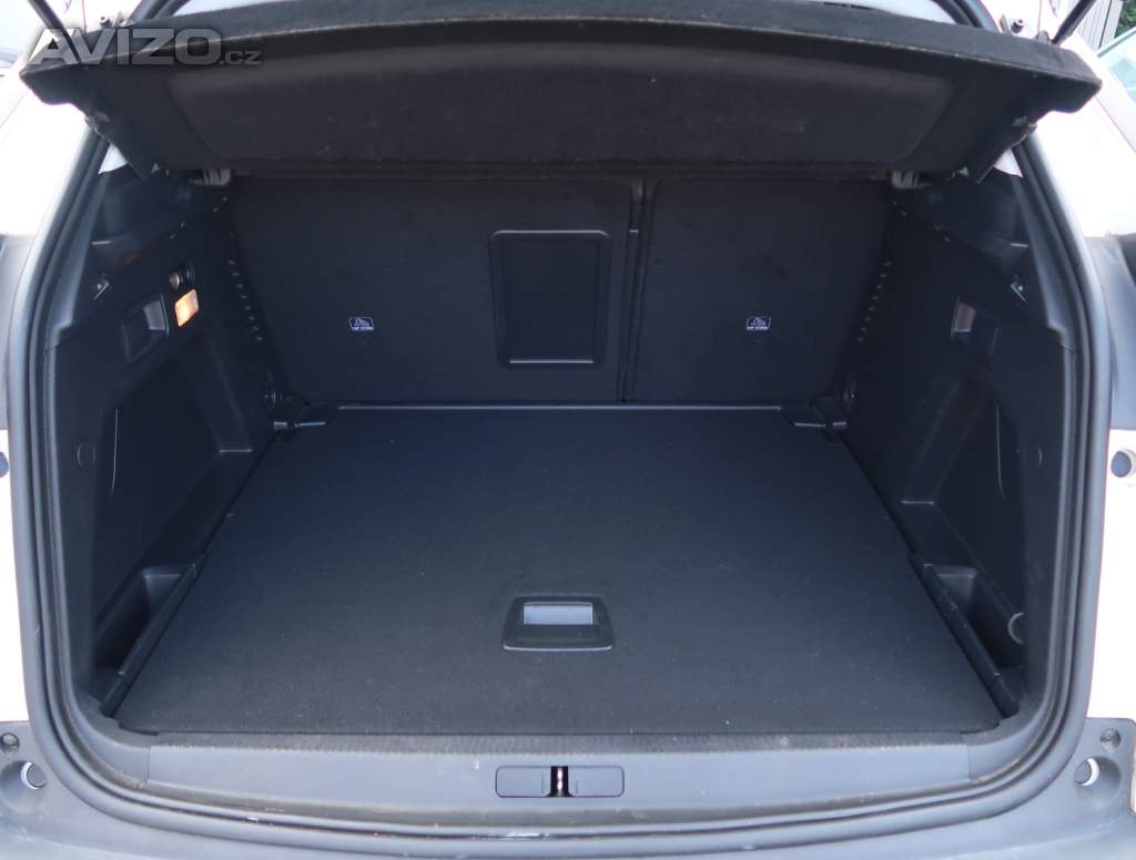 Foto inzerátu Peugeot 3008 1.2 PureTech