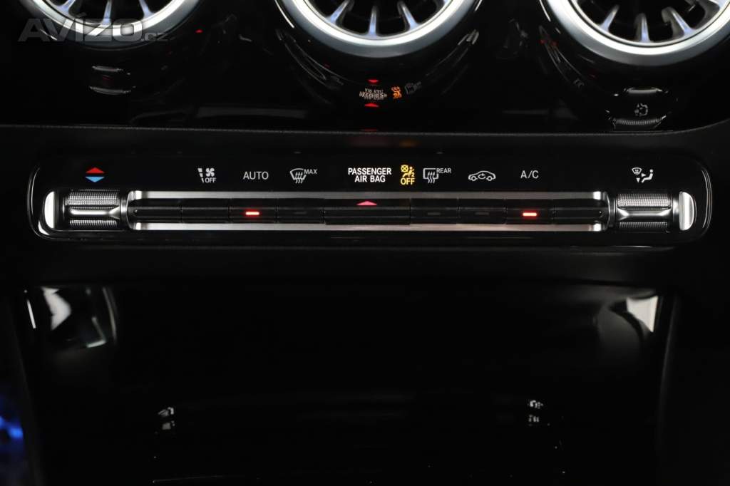 Foto inzerátu Mercedes CLA 200