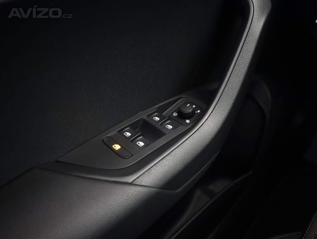 Foto inzerátu Skoda Karoq 2.0 TDI