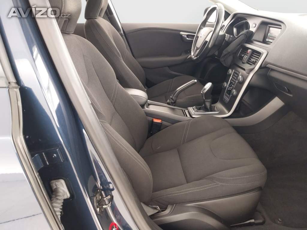 Foto inzerátu Volvo V40 2.0 D4