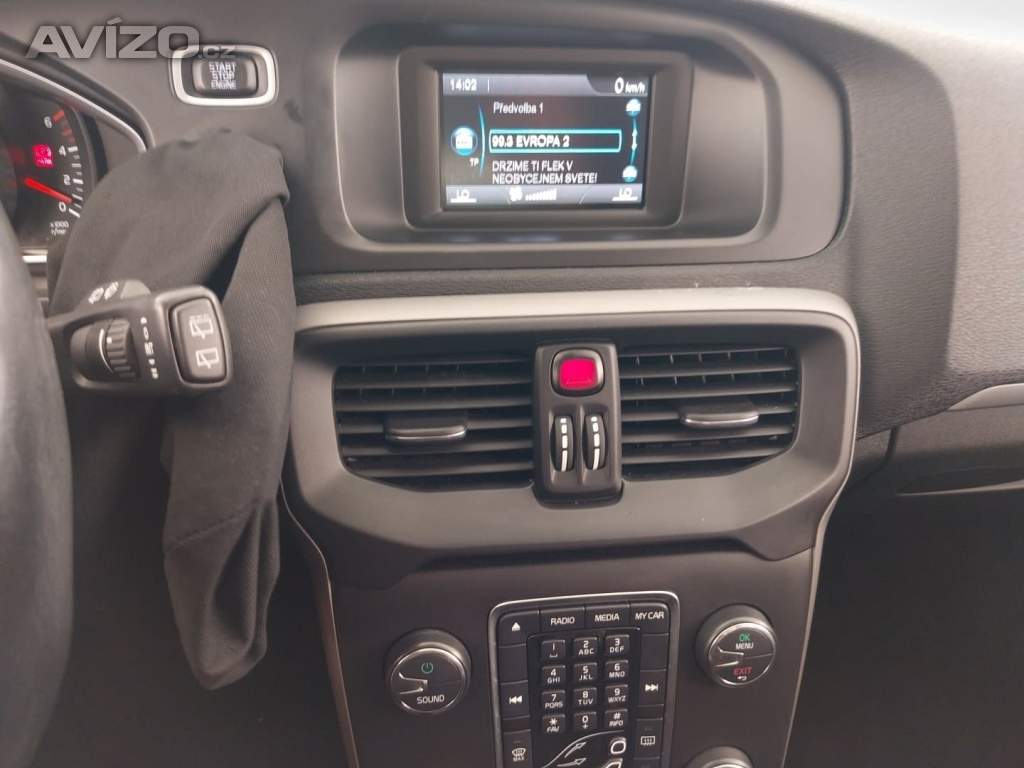 Foto inzerátu Volvo V40 2.0 D4