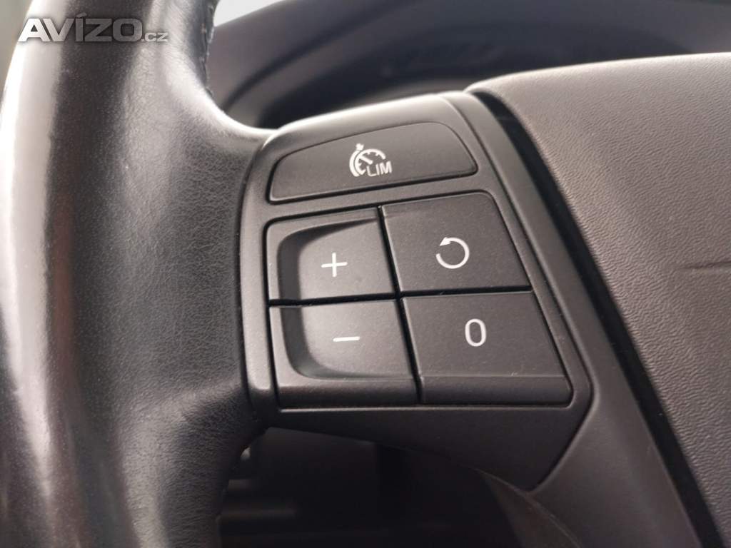 Foto inzerátu Volvo V40 2.0 D4