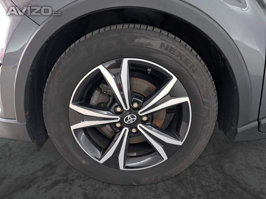Foto inzerátu Toyota C-HR 1.8 Hybrid