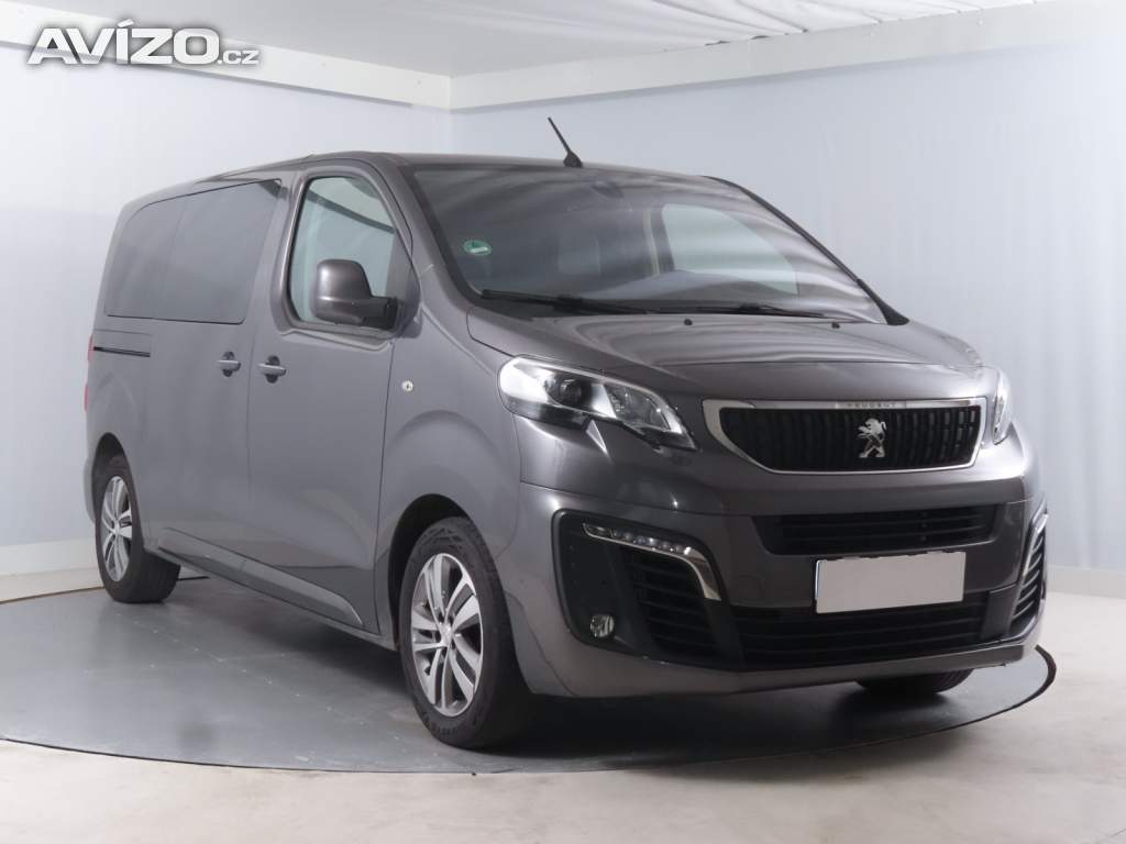Foto inzerátu Peugeot Traveller 2.0 BlueHDi