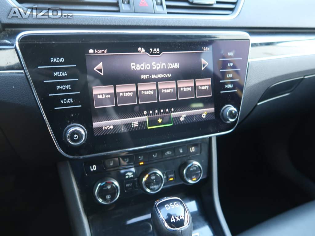 Foto inzerátu Skoda Superb 2.0 TDI