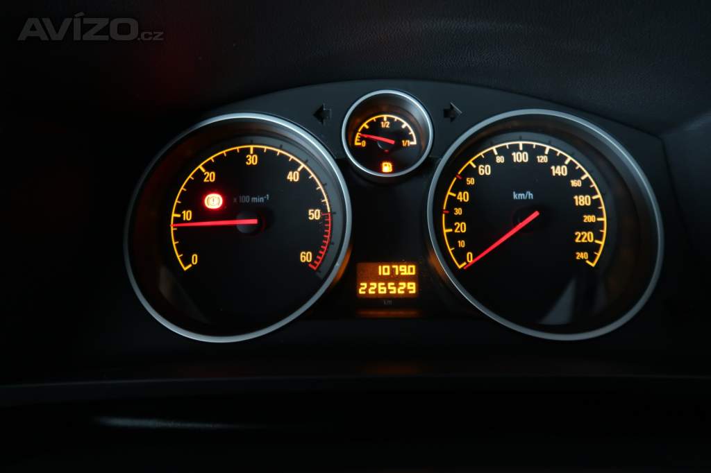 Foto inzerátu Opel Zafira 1.7 CDTI