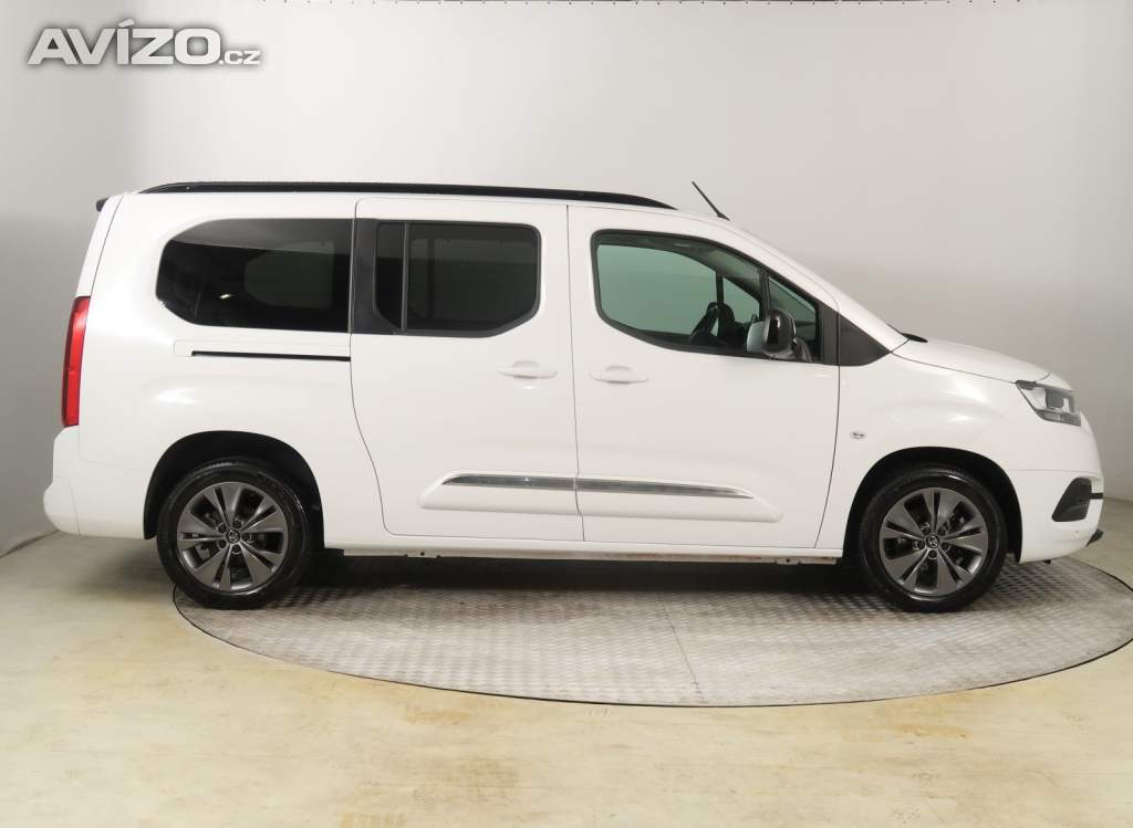 Foto inzerátu Toyota ProAce City Verso 1.5 D-4D