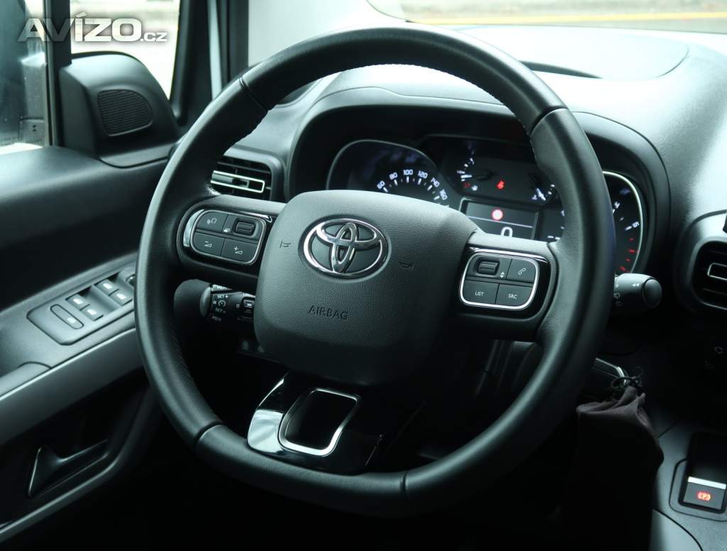 Foto inzerátu Toyota ProAce City Verso 1.5 D-4D