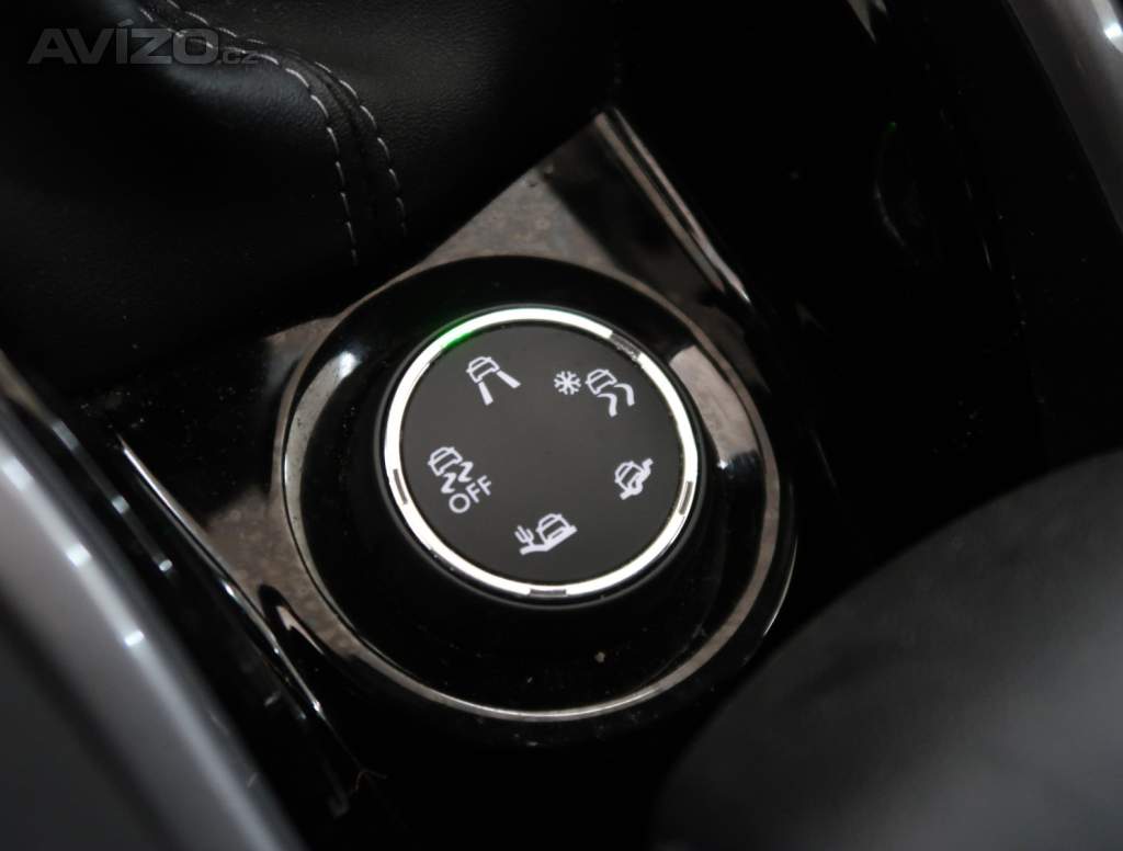 Foto inzerátu Peugeot 2008 1.2 PureTech
